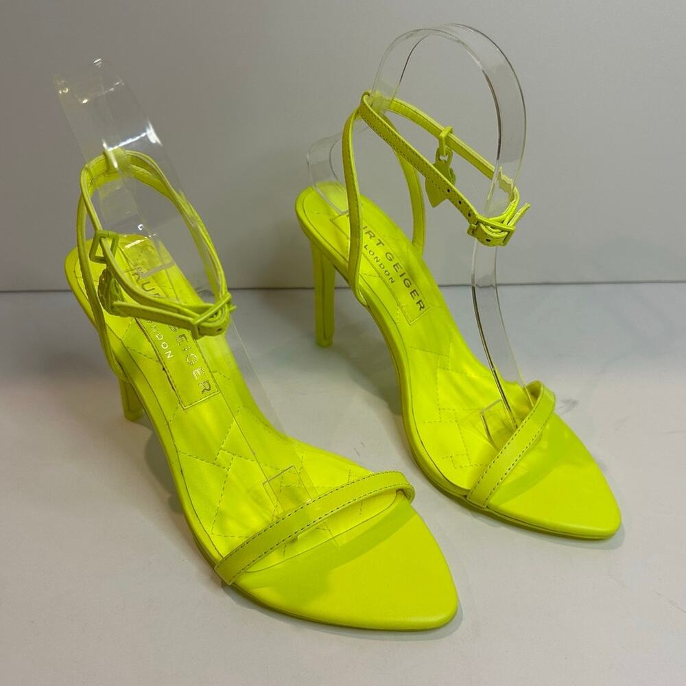 Kurt Geiger Shoreditch Strappy Sandals Neon Yellow Size 7 NWT Statement Heels